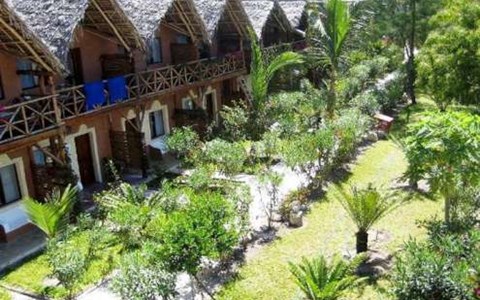 SAMAKI LODGE