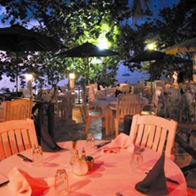 EXPLORACAFÉ MERRIL'S BEACH RESORT