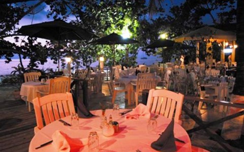 EXPLORACAFÉ MERRIL'S BEACH RESORT